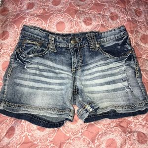 Women’s jean shorts